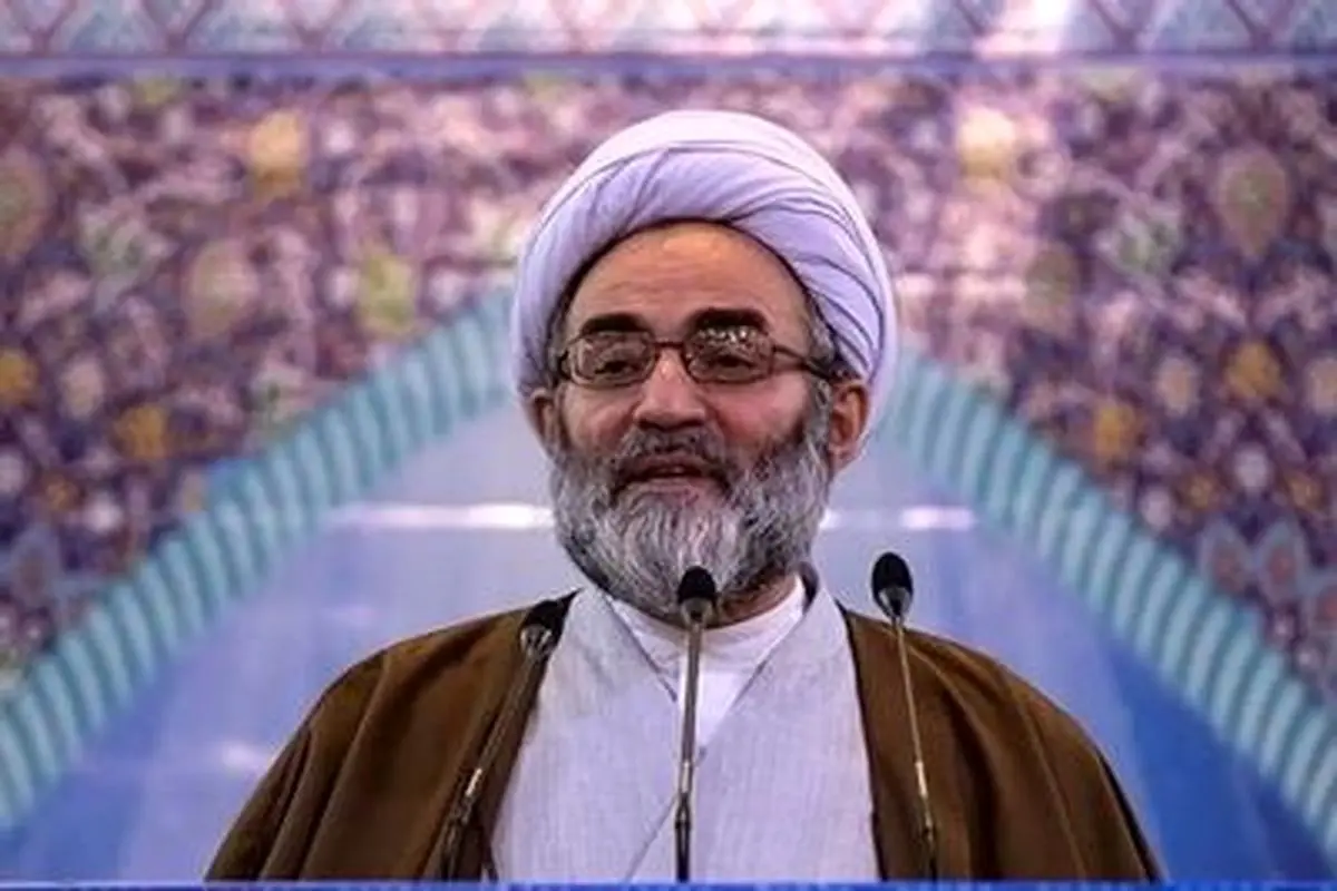 وحدت ملی رمز ماندگاری انقلاب اسلامی است/ انتقاد از خاموشیهای بیبرنامه برق و کیفیت نامطلوب نان