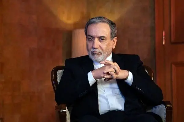 وزیر امور خارجه به معاون رئیس جمهور تسلیت گفت