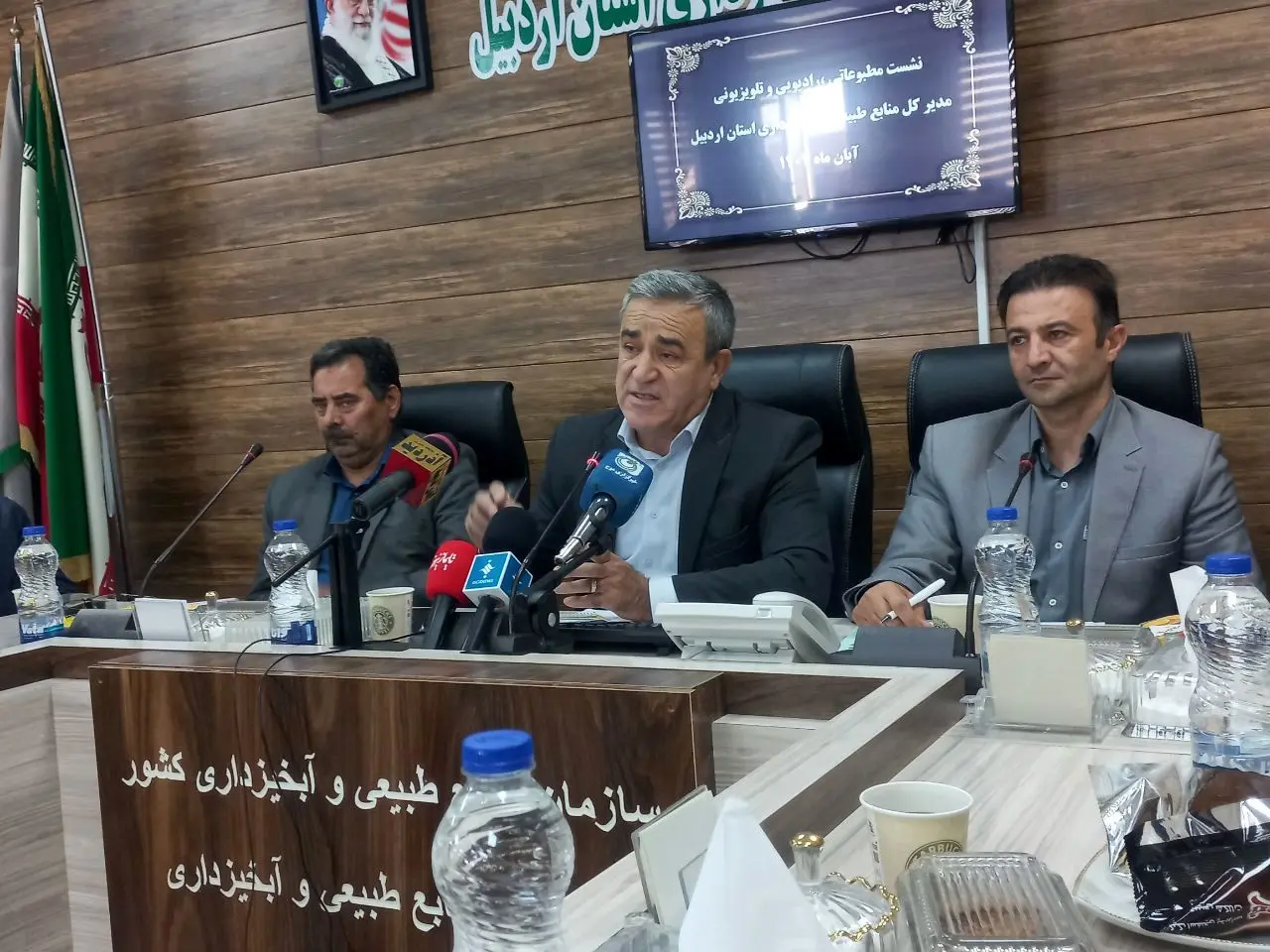 نصب دوربین‌های پایش منابع طبیعی در اردبیل آغاز شد/ رصد حرکات مشکوک در جنگل‌ها و اراضی تا ۴۰۰ کیلومتر 