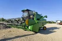 جذیردومین کمباین در نیمه دوم سال ۱۴۰۴ در شهرستان اندیمشک صورت گرفت 