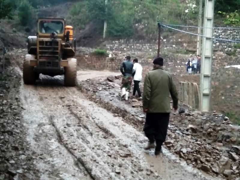 طغیان و سیلاب به بخش‌های مختلف در مازندران خسارت وارد کرد