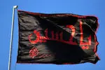 برافراشته شدن بزرگترین پرچم عزای حسینی در قلب پایتخت