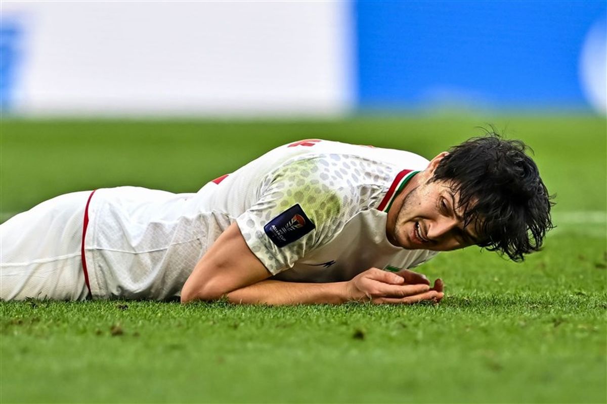 Iranian striker Sardar Azmoun sidelined for a month