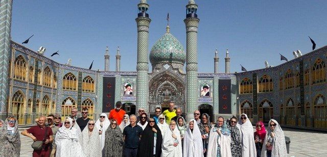 بازدید 10 هزار گردشگر خارجی از امامزاده  هلال بن علی(ع) 