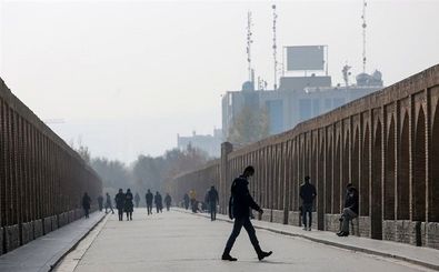 آلودگی هوای اصفهان برای گروه های حساس/ همه ایستگاه ها در وضعیت قرمز و نارنجی