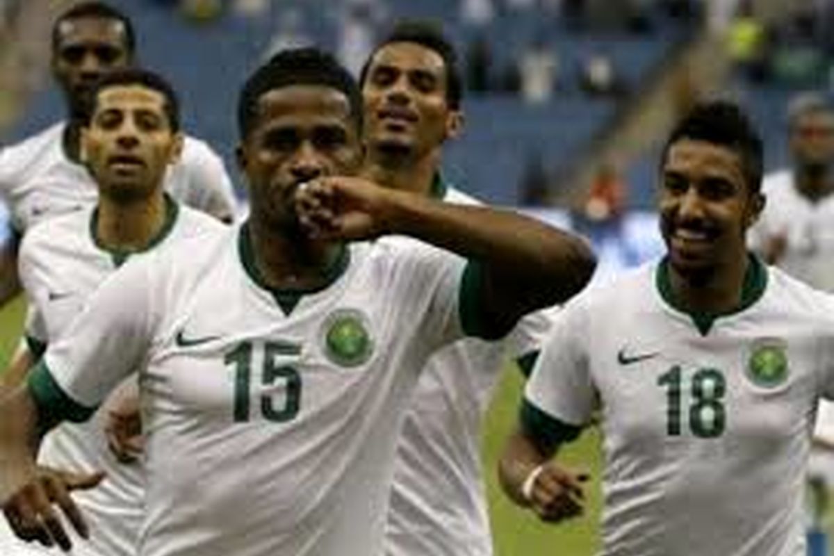 بازیکنان تیم ملی فوتبال عربستان ۲۰ هزار دلار پاداش می گیرند