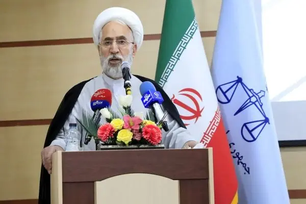 برخورد با فساد باید قاطع، شفاف و بدون اغماض باشد