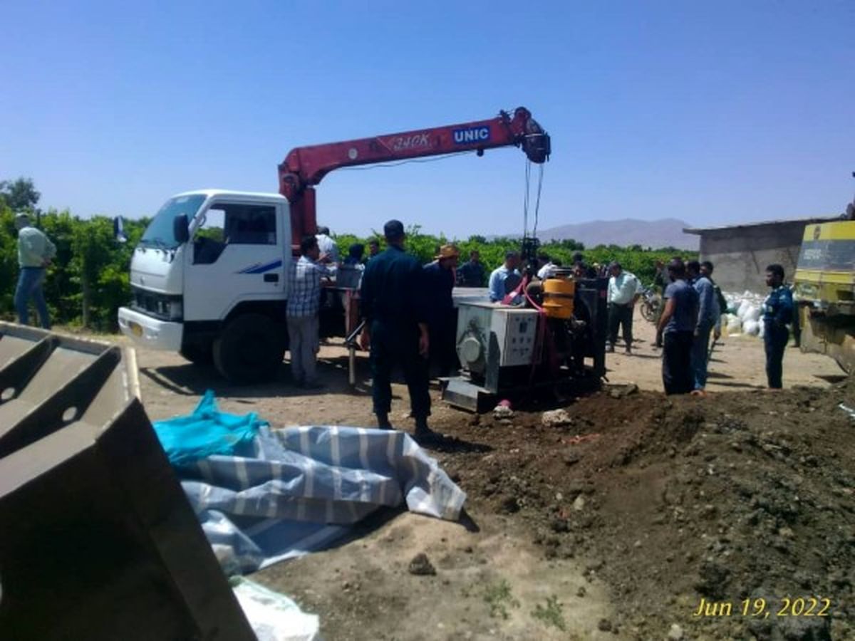 انسداد 20 حلقه چاه غیرمجاز در شهرستان تاکستان در سال جاری