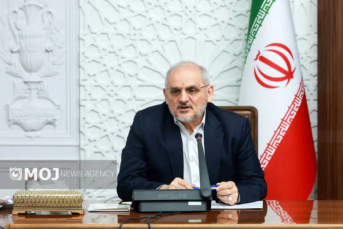 پزشکیان امشب با سه فعال رسانه گفتوگو میکند