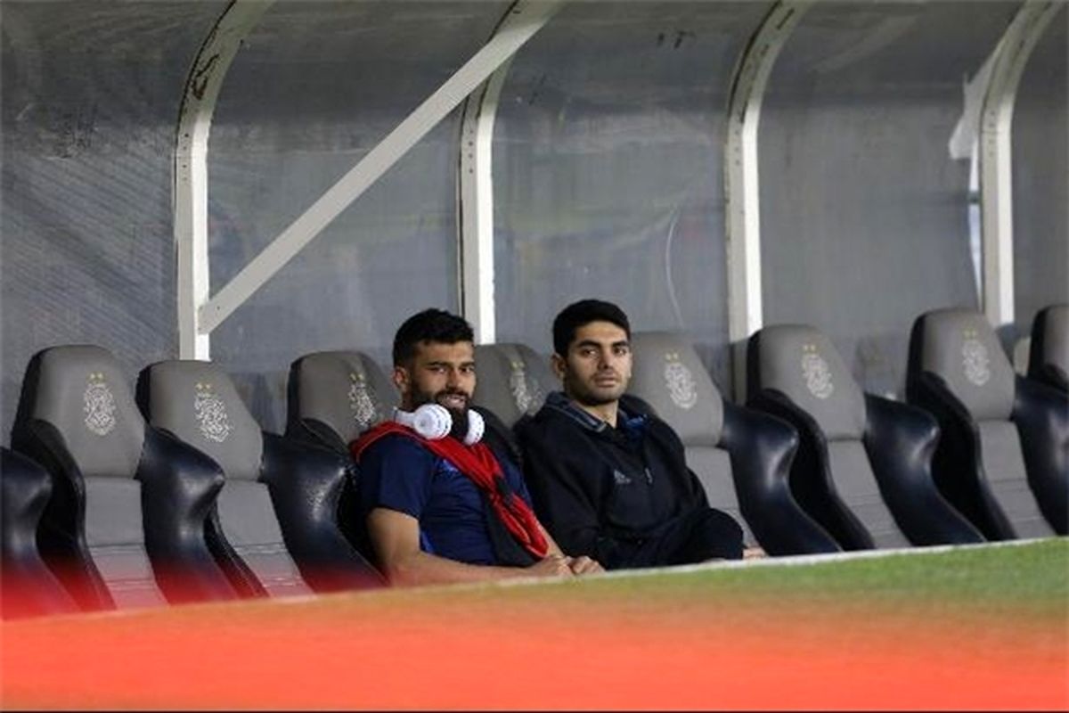 بازیکنان ایران و قطر همزمان وارد ورزشگاه شدند+ عکس