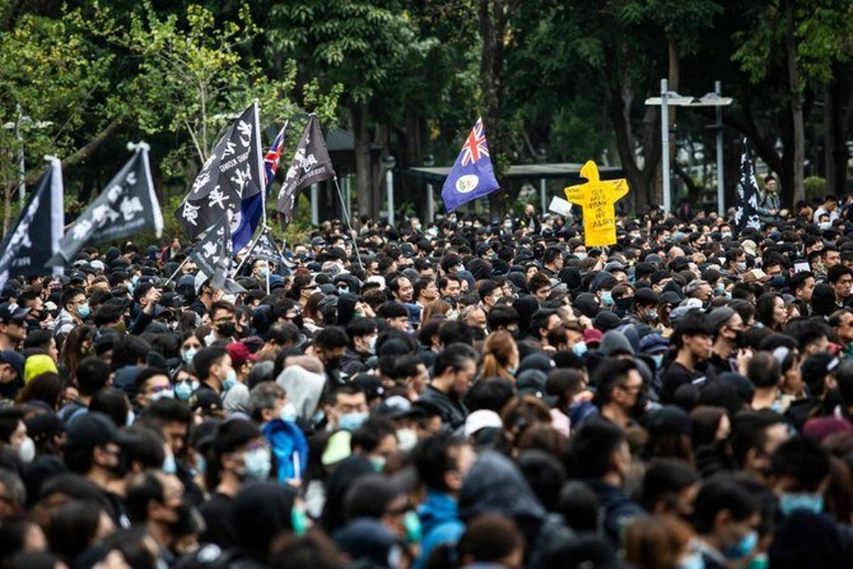 صدها نفر در جریان تظاهرات سال نو معترضان هنگ کنگی بازداشت شدند