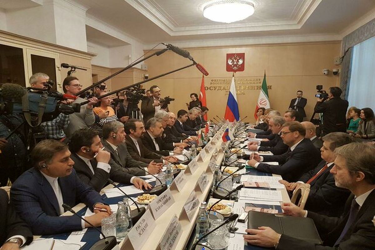 اجلاس روسای کمیسیون‌های سیاست خارجی پارلمان‌های کشورهای عضو روند آستانه برگزار شد
