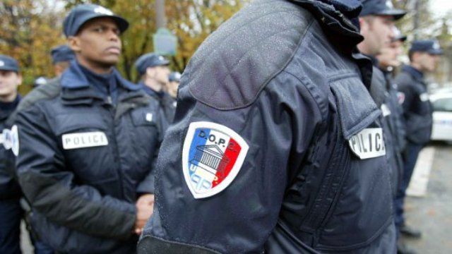 کارکنان اداره پلیس فرانسه احساس خطر می کنند