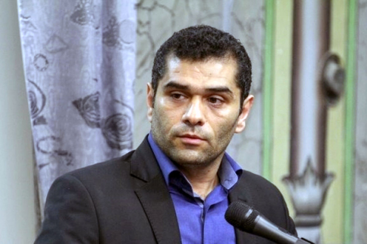 علی بهارمست برای یک دوره دیگر در سمت سرپرست شهرداری ابقا شد