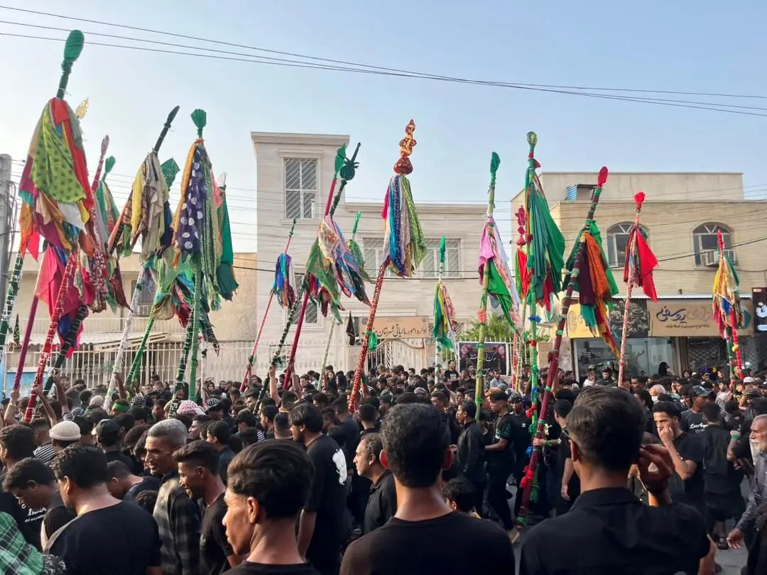 همبستگی میناب در موج علم‌ها؛ بازتاب ارادت نسل‌ها به عاشورا