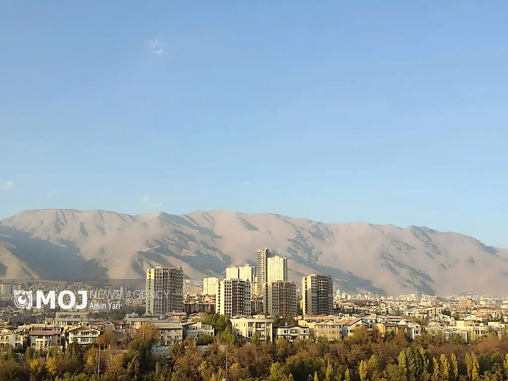 تداوم وضعیت قابل قبول کیفیت هوا در پایتخت