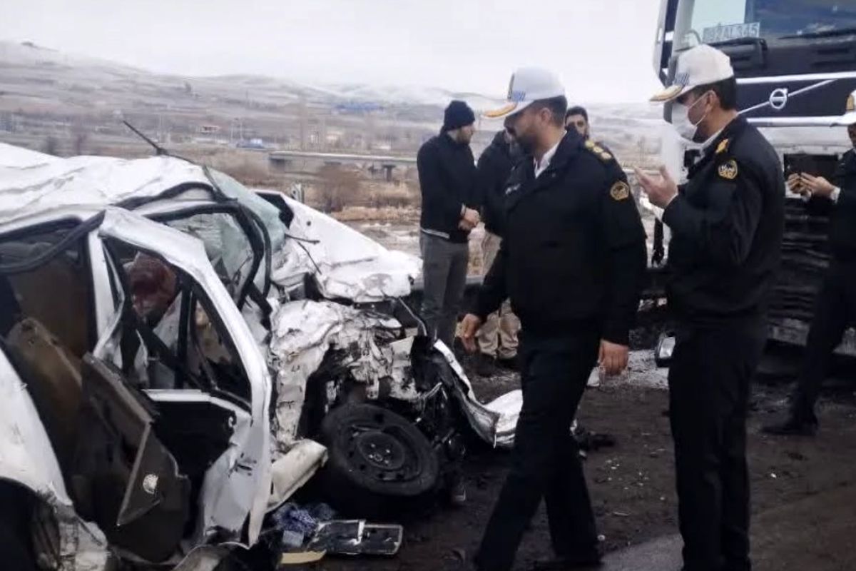 بی احتیاطی در جاده های کردستان، جان ۳ نفر را گرفت