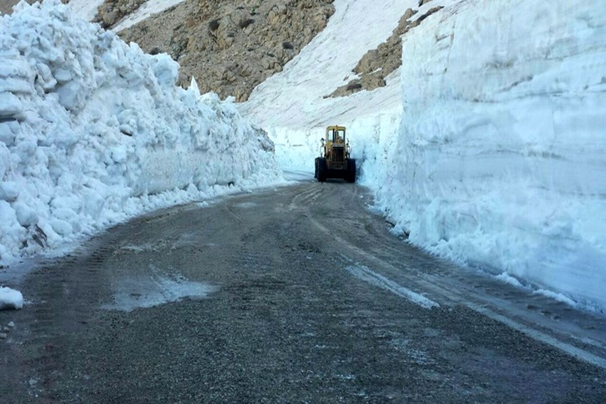 راه ارتباطی ۶۵۰ روستا در کردستان بازگشایی شد