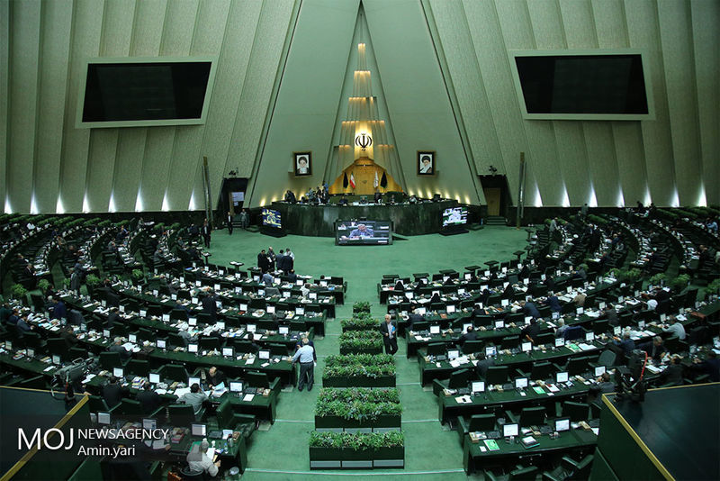 نمایندگان مجلس کلیه احکام تنقنینی لایحه بودجه را حذف کردند