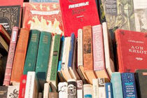 ۲۰۰ عنوان کتاب در دبیرخانه جشنواره کتاب سال لرستان داوری می‌شود
