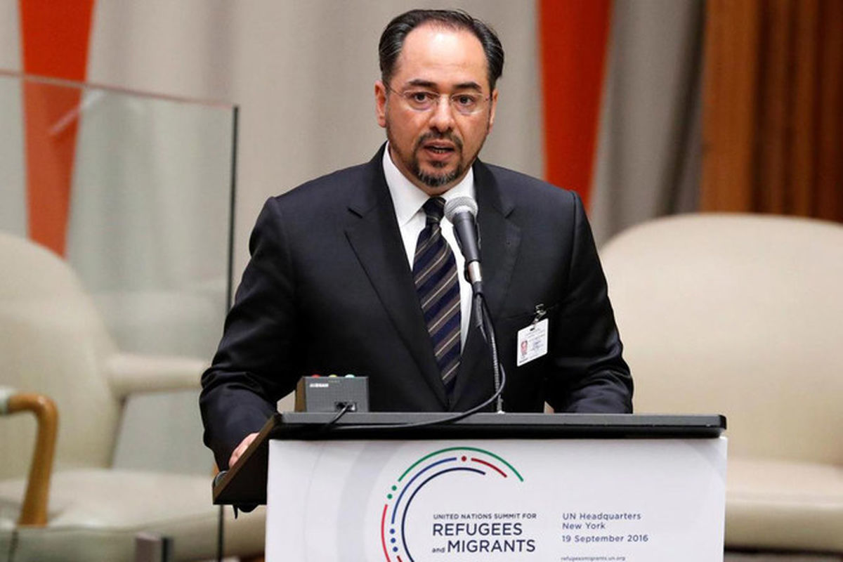 وزیر امور خارجه افغانستان از استعفای خود خبر داد