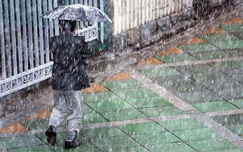 وضعیت سامانه های بارشی کشور در فروردین/ پیش بینی بارش بیش از حد نرمال در هفته سوم فروردین