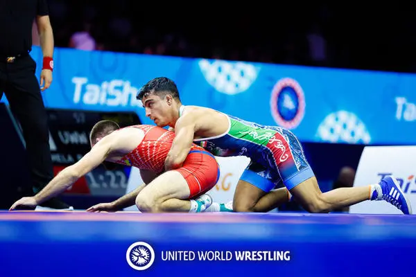 احمد محمدنژاد جوان با پیروزی در ثانیه آخر به فینال جهان رسید