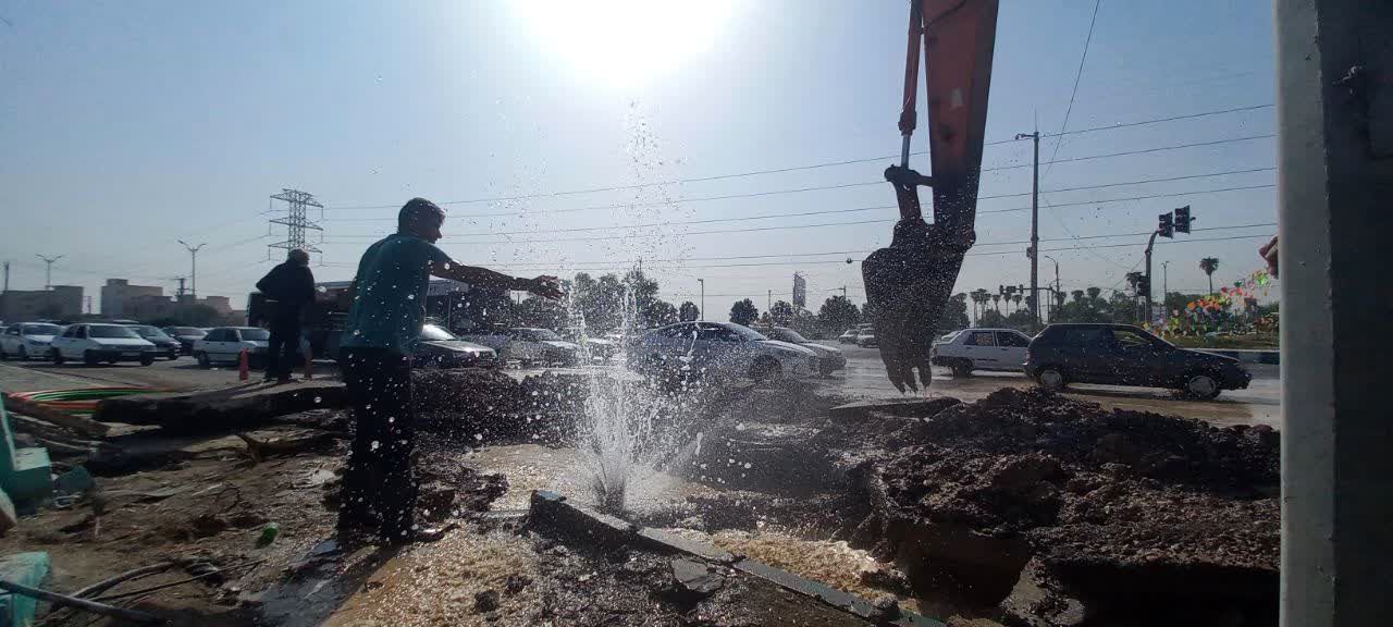 خط انتقال ۶۰۰ میلی‌متر تامین آب کوی ملت تعمیر شد