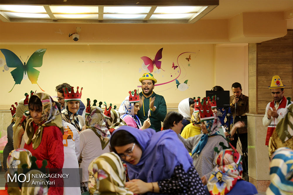 برگزاری جشن یلدا در مجموعه فرهنگی اجتماعی شهرداری نجف آباد