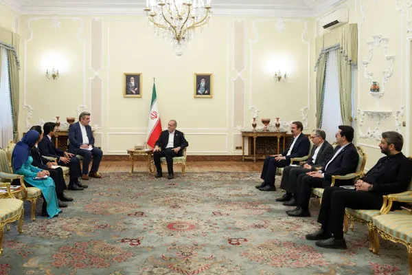 بیش از هر زمان به روابط سازنده و احترام متقابل نیاز داریم