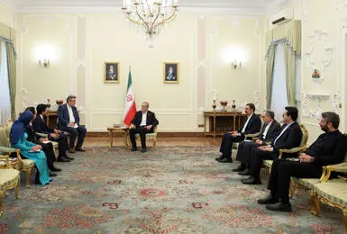 بیش از هر زمان به روابط سازنده و احترام متقابل نیاز داریم
