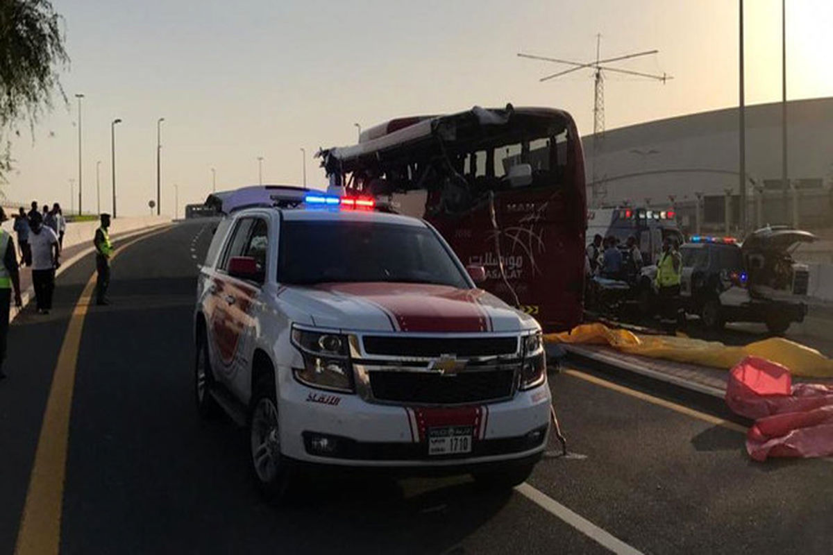 سانحه تصادف اتوبوس در بزرگراه عمان-دبی، 17 کشته برجا گذاشت