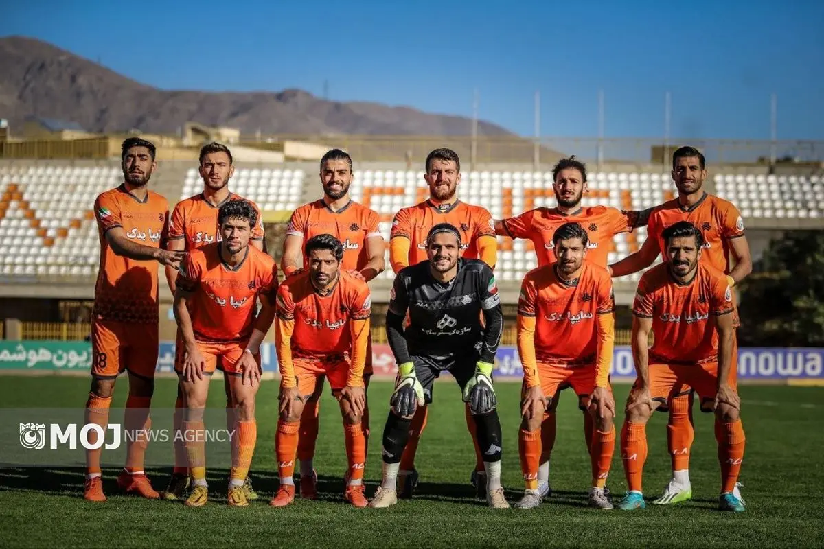 میزبانی کیش از اردوی پیشفصل تیم فوتبال سایپا