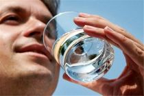 تاثیر نوشیدن آب در کاهش وزن را بهتر بشناسید
