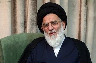 رئیس مجمع تشخیص مصلحت نظام حادثه زلزله در غرب کشور را تسلیت گفت
