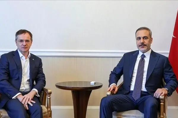وزیر امور خارجه ترکیه و مشاور رئیس‌جمهور روسیه با هم دیدار کردند
