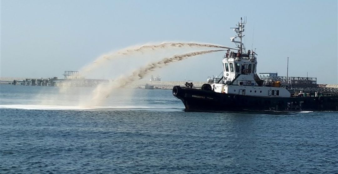 لکه های نفتی در خلیج فارس با ورود دستگاه قضایی مهار می شود