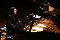 آرپینه ایسرائیلیان اجراهای تالار رودکی را آغاز کرد / تجربه احساسات متناقض با نوای پیانو 