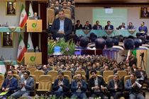 تقدیر از عملکرد کارکنان در پرداخت تسهیلات قرض الحسنه به نیازمندان/ اعطای ۸۰۰ هزار وام قرض الحسنه به اعتبار ۹۰ هزار میلیارد ریال در سال جاری