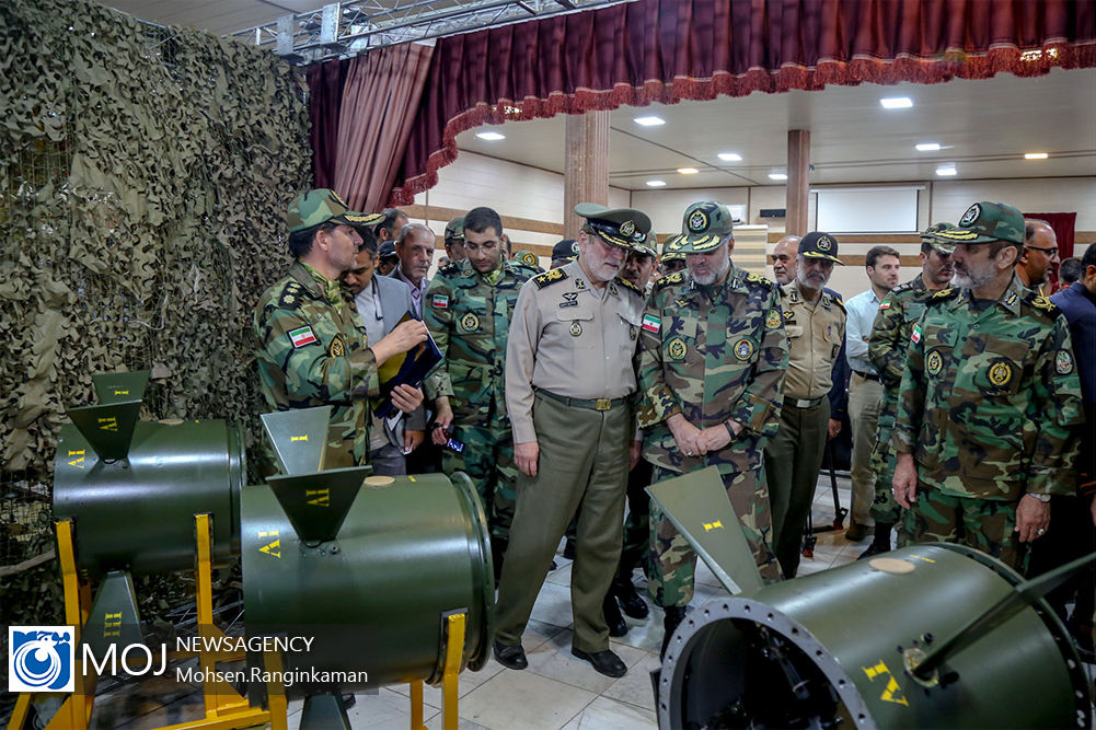 دستاوردهای  جدید نیروی زمینی ارتش رونمایی و تحویل‌ دهی شد