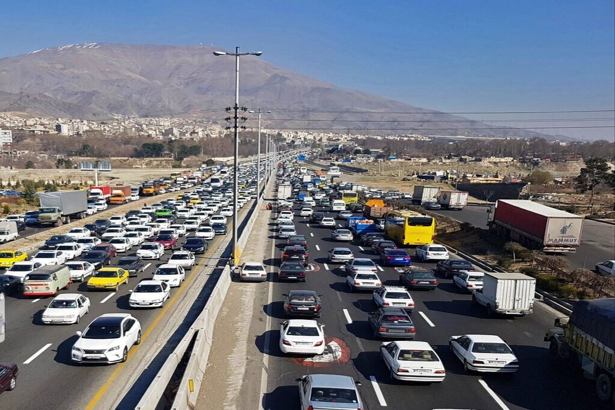 افزایش ۵۶ درصدی ورود خودرو به قم در ایام نوروز نسبت به سال قبل 