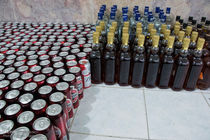 کشف ۸۰۰ قوطی مشروبات الکلی در هندیجان