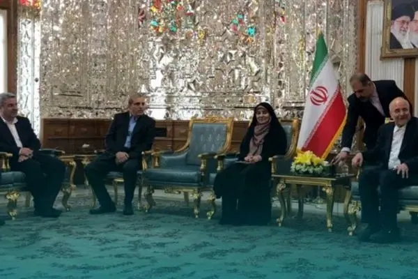  وزیر راه و شهرسازی با روسای ۳ قوه و رییس دیوان محاسبات کشور دیدار نوروزی داشت