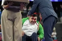 علی‌اکبر غریب‌شاهی رکورد جهان را در پاراوزنه‌برداری شکست