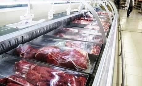 واردکننده ها به دلیل گرانی ارز نهادهای خود را عرضه نکرده اند / میزان مصرف گوشت قرمز کاهش یافته است