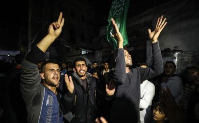 فلسطینی‌ها پیروزی بر دشمن صهیونیستی را در غزه جشن گرفتند