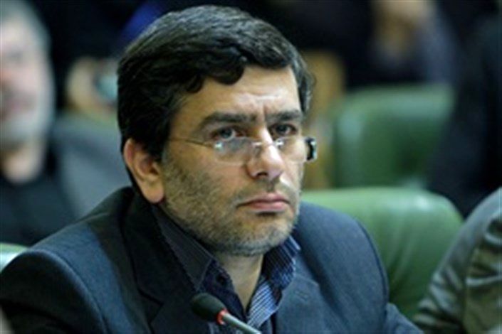 شهردار تهران از مردم عذرخواهی کند