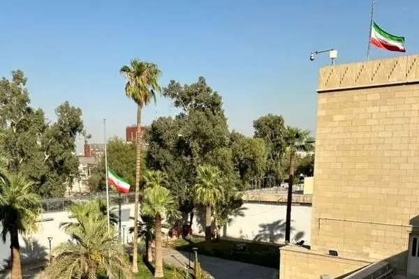سفارت ایران در عراق درباره اهمیت سفر لاریجانی به این کشور توییت زد
