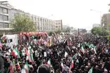 وزیر اقتصاد در مراسم تشییع شهدای اقتدار ملی حضور یافت