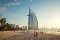 آیا سفر به دبی فقط برای افراد ثروتمند است؟